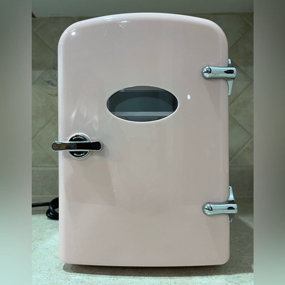 Danielle Creations Cosmetic Pink Mini Fridge for Home Bath